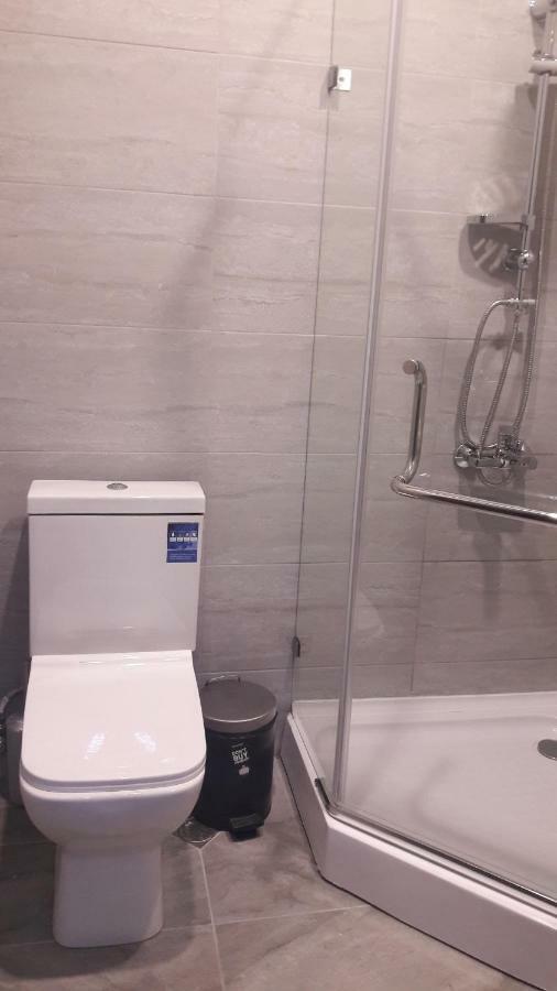 E-Home バトゥーミ エクステリア 写真