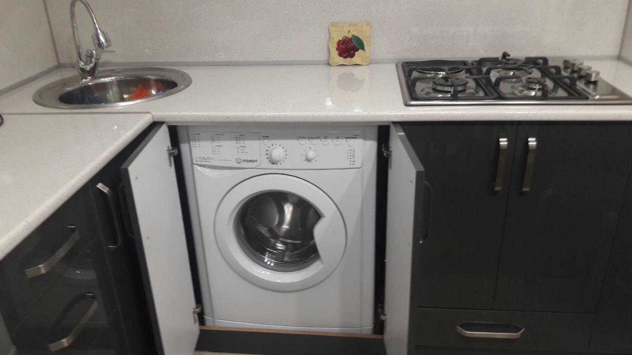 E-Home バトゥーミ エクステリア 写真